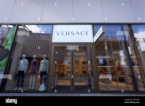 versace outlet store|is there a versace outlet.